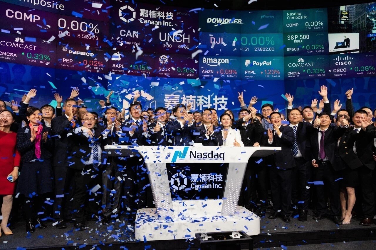 アニメオタクがビットコインと出会ってNASDAQに上場する話